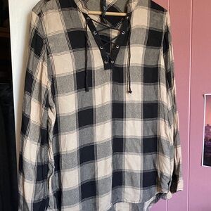 Plaid lace-up Seven7 rayon tunic top in great condition